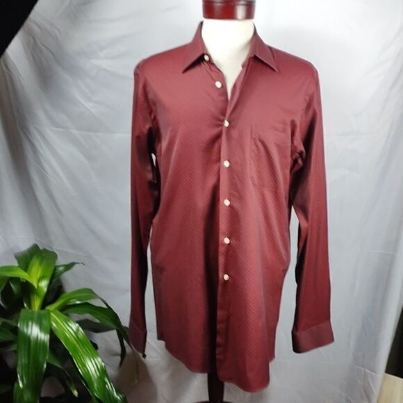 Paul Fredrick Trim Fit Purple w/Red Dots Shirt - Picture 1 of 9